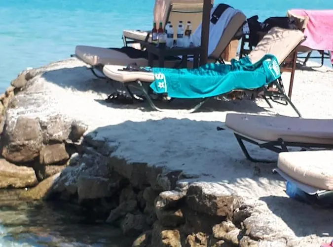 George * Kallithea (Chalkidiki)