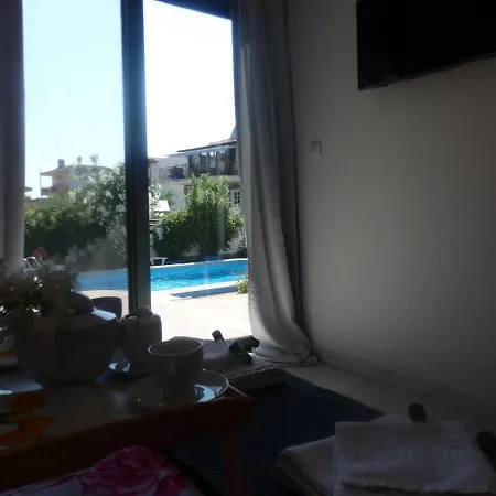 George Apartment *